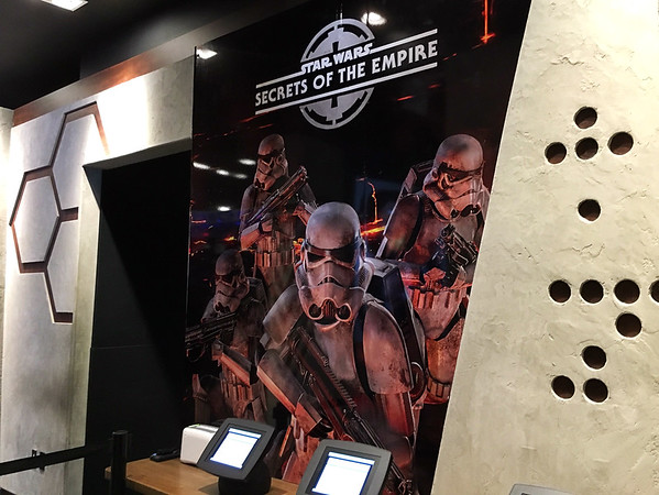 Things to do in Las Vegas - Star Wars Secrets of the Empire VR